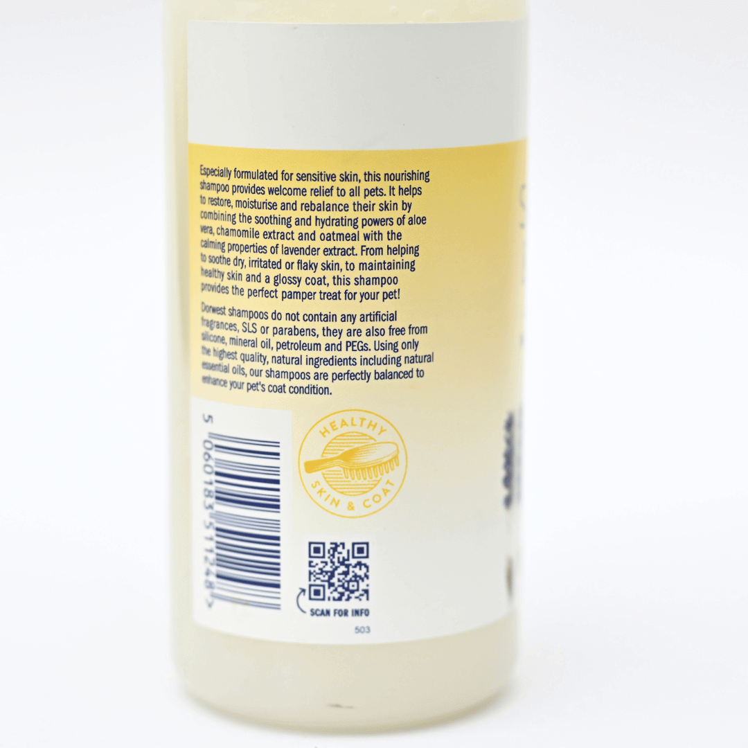 Label of Dorwest Soothe and Calm Shampoo for dogs, highlighting natural ingredients for sensitive skin and hypoallergenic formula.