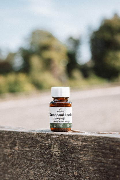 Seasonal Itch Support – Natural Skin Support for Horses in Midge Season