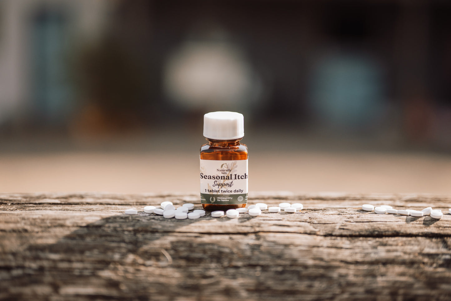 Seasonal Itch Support – Natural Skin Support for Horses in Midge Season