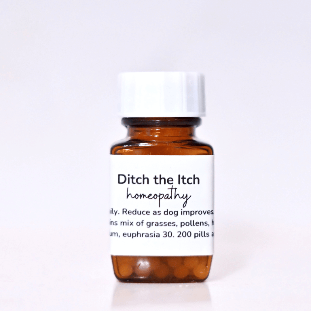 Ditch the Itch homeopathy bottle for dogs with grass and pollen sensitivity, 200 pills, natural remedy for allergies.